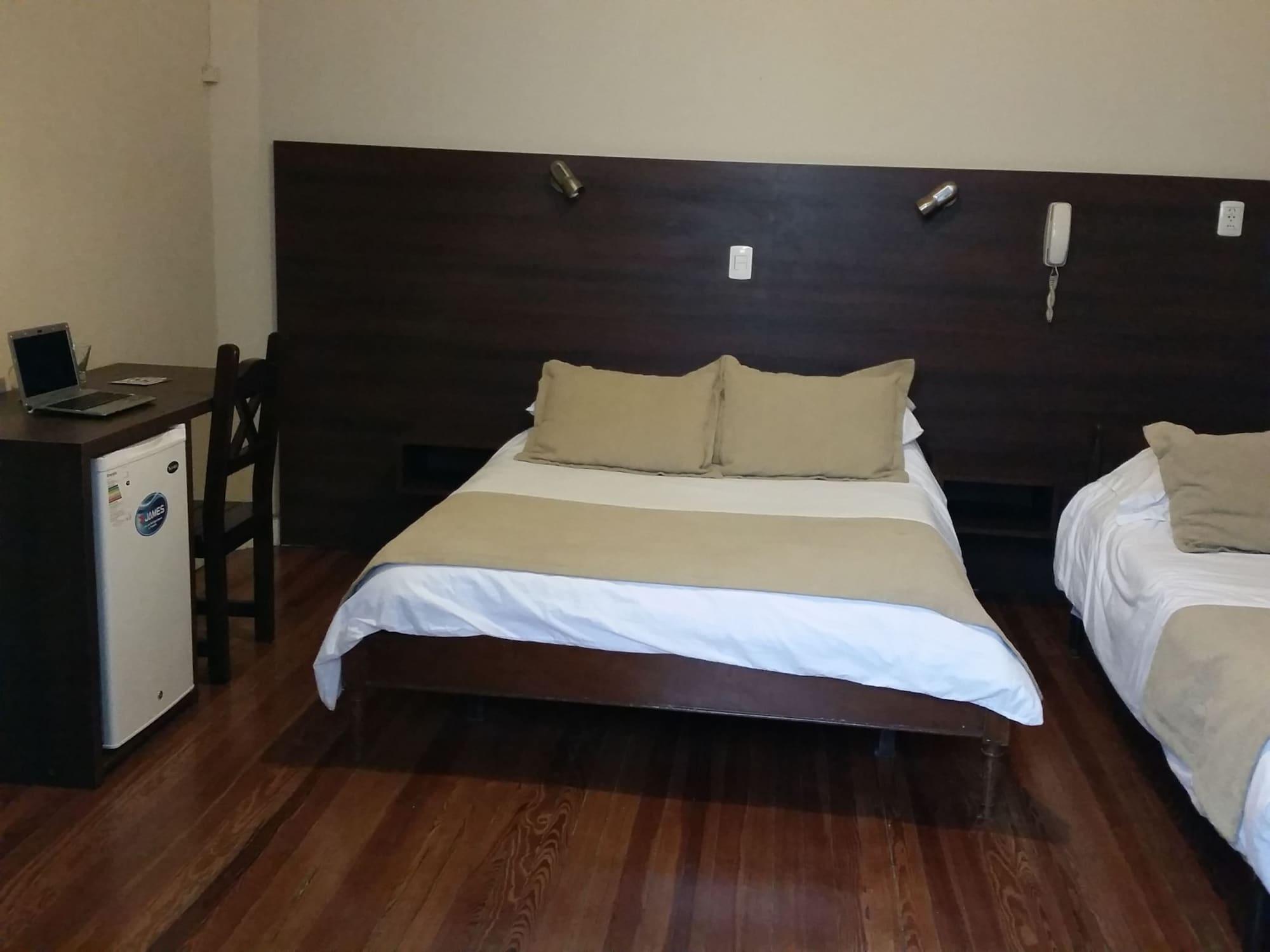 New Arapey Hotel モンテビデオ エクステリア 写真