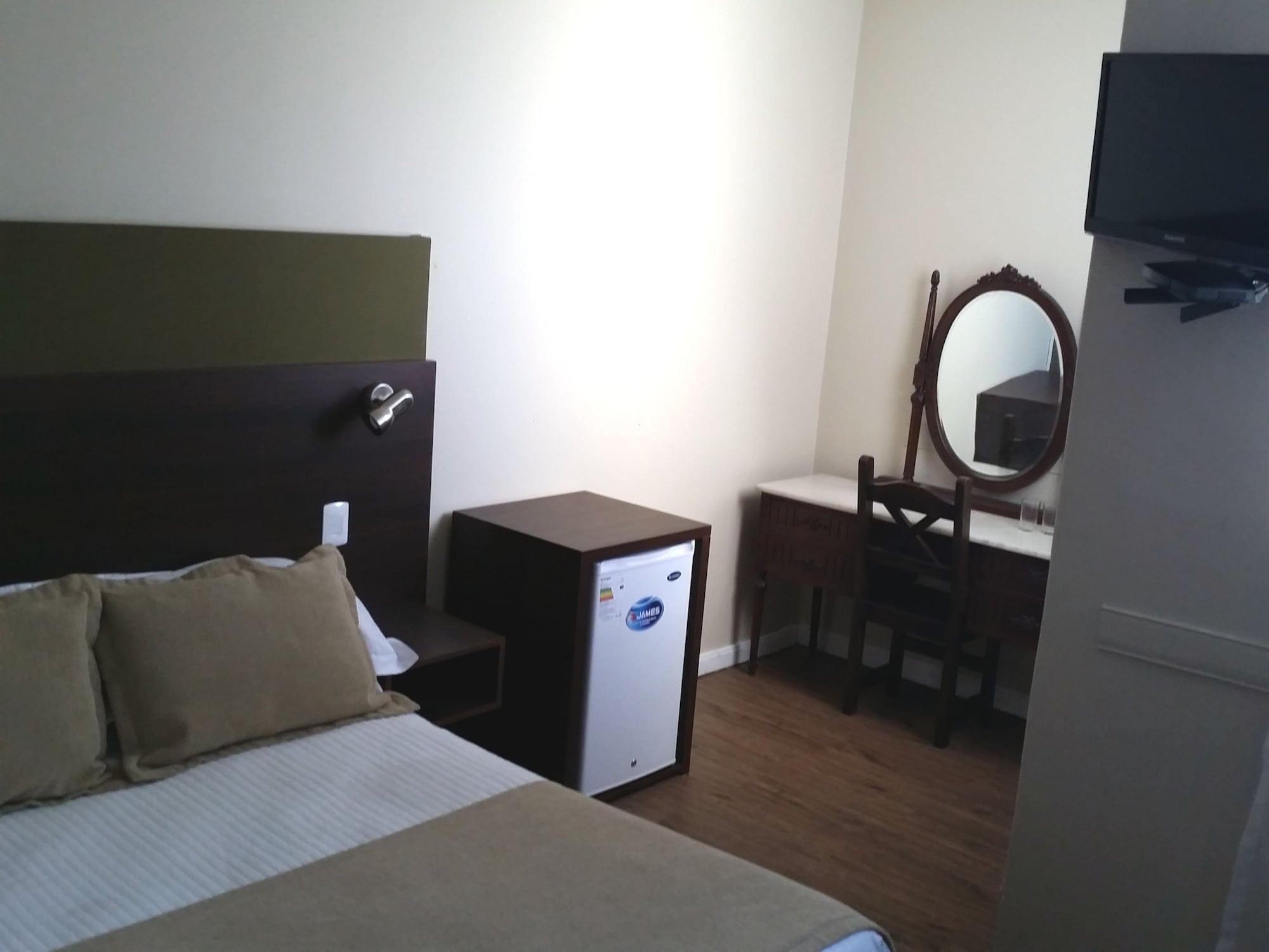 New Arapey Hotel モンテビデオ エクステリア 写真